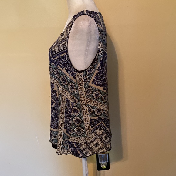 Lavish top - Picture 6 of 13